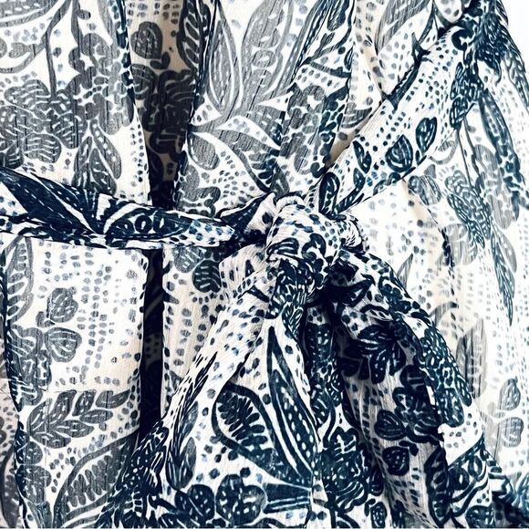 Eloquii Sheer Floral Wrap Dress Ruffled Tiered Skirt 16 Blue Cream - Picture 15 of 16